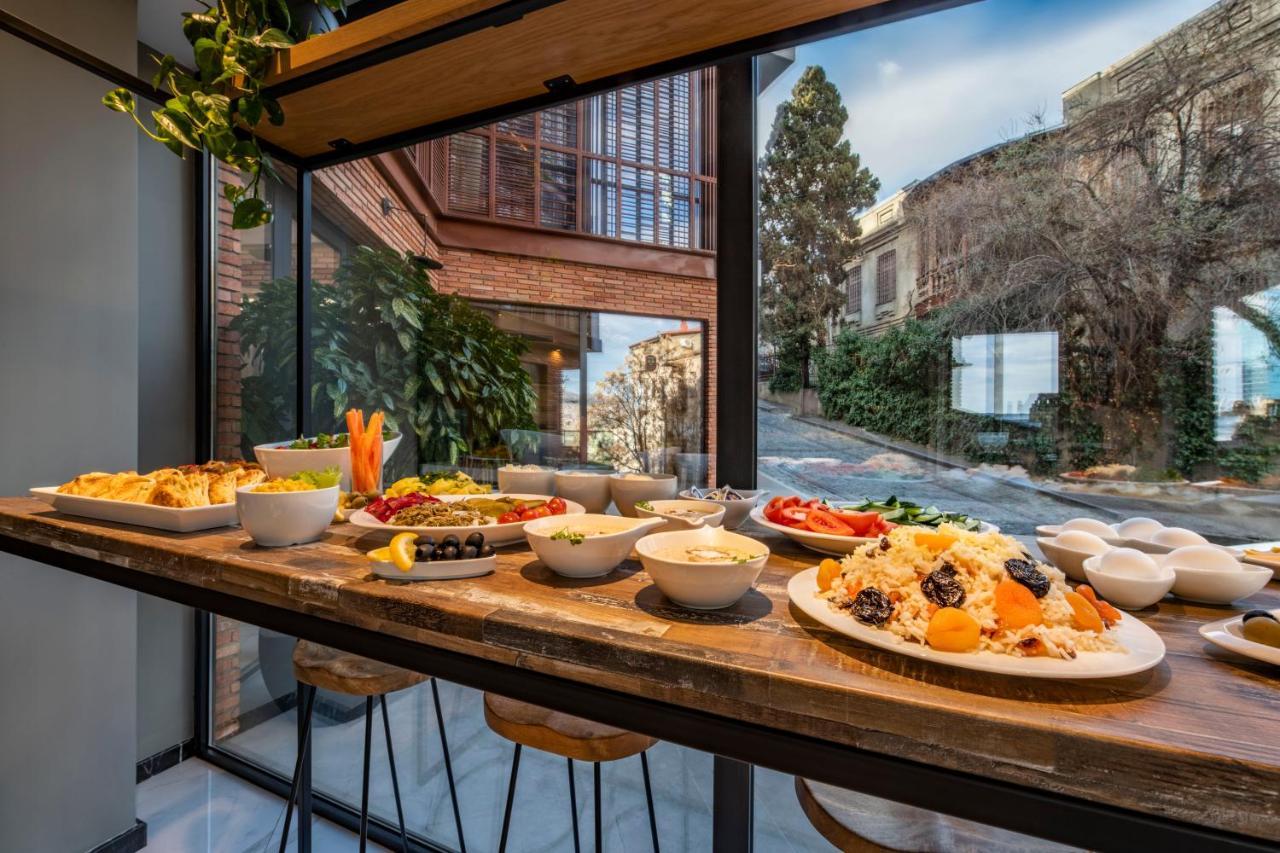 Barnovi Boutique Hotel ティビリシ エクステリア 写真