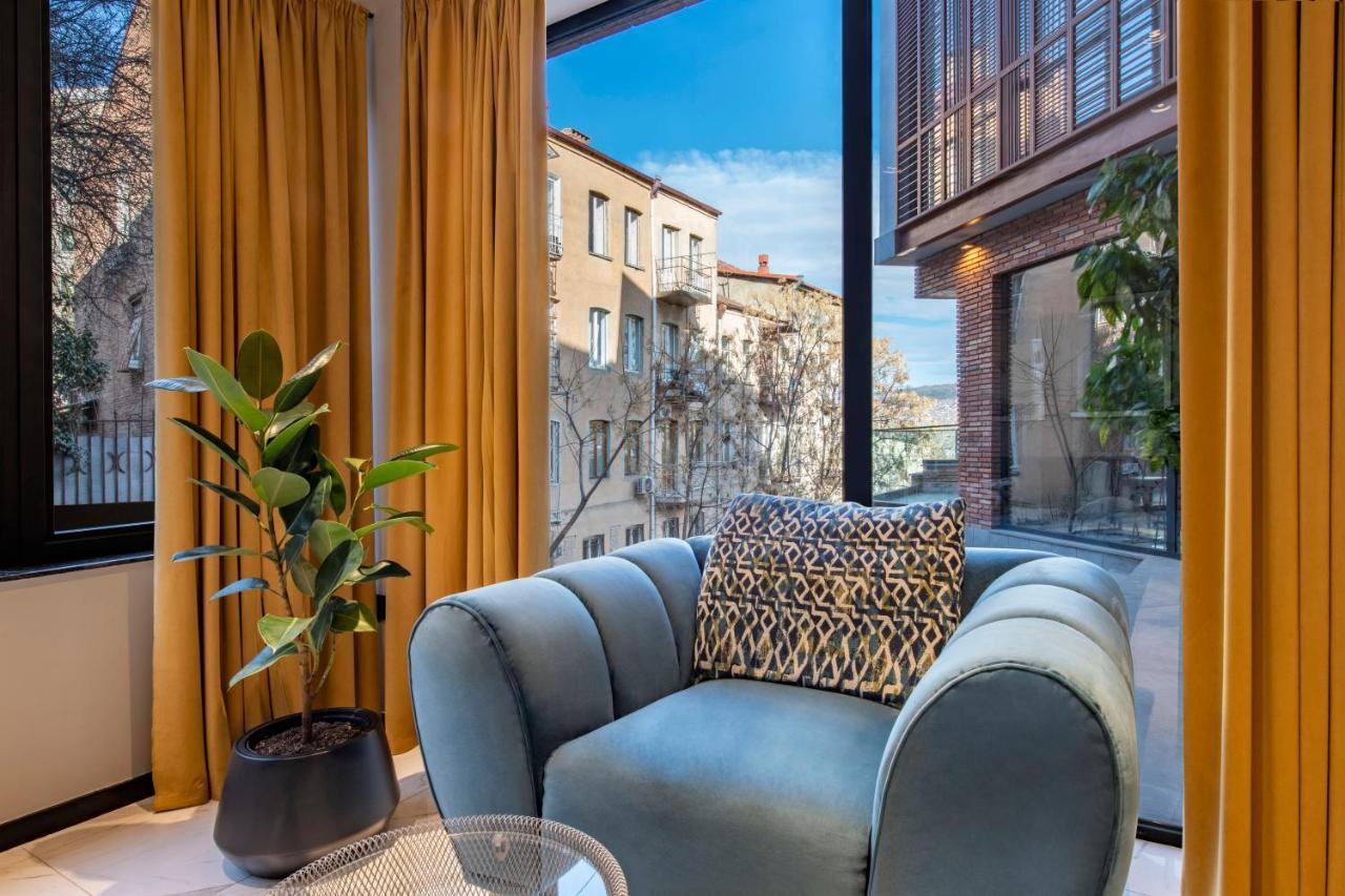 Barnovi Boutique Hotel ティビリシ エクステリア 写真